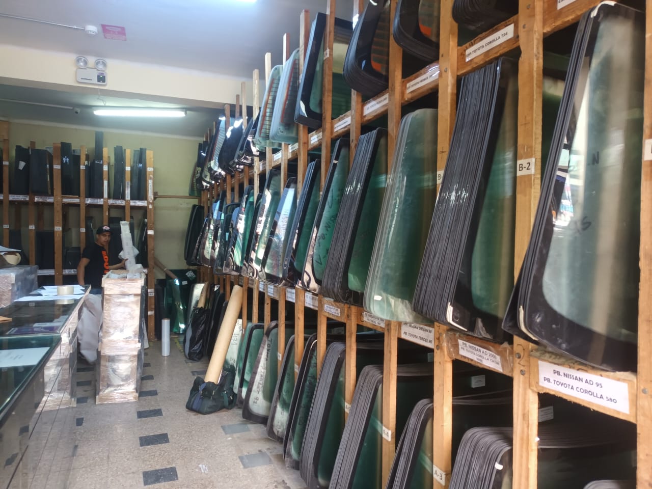 Parabrisas Para Diferentes Tipos De Vehículos Nacional Importado Original